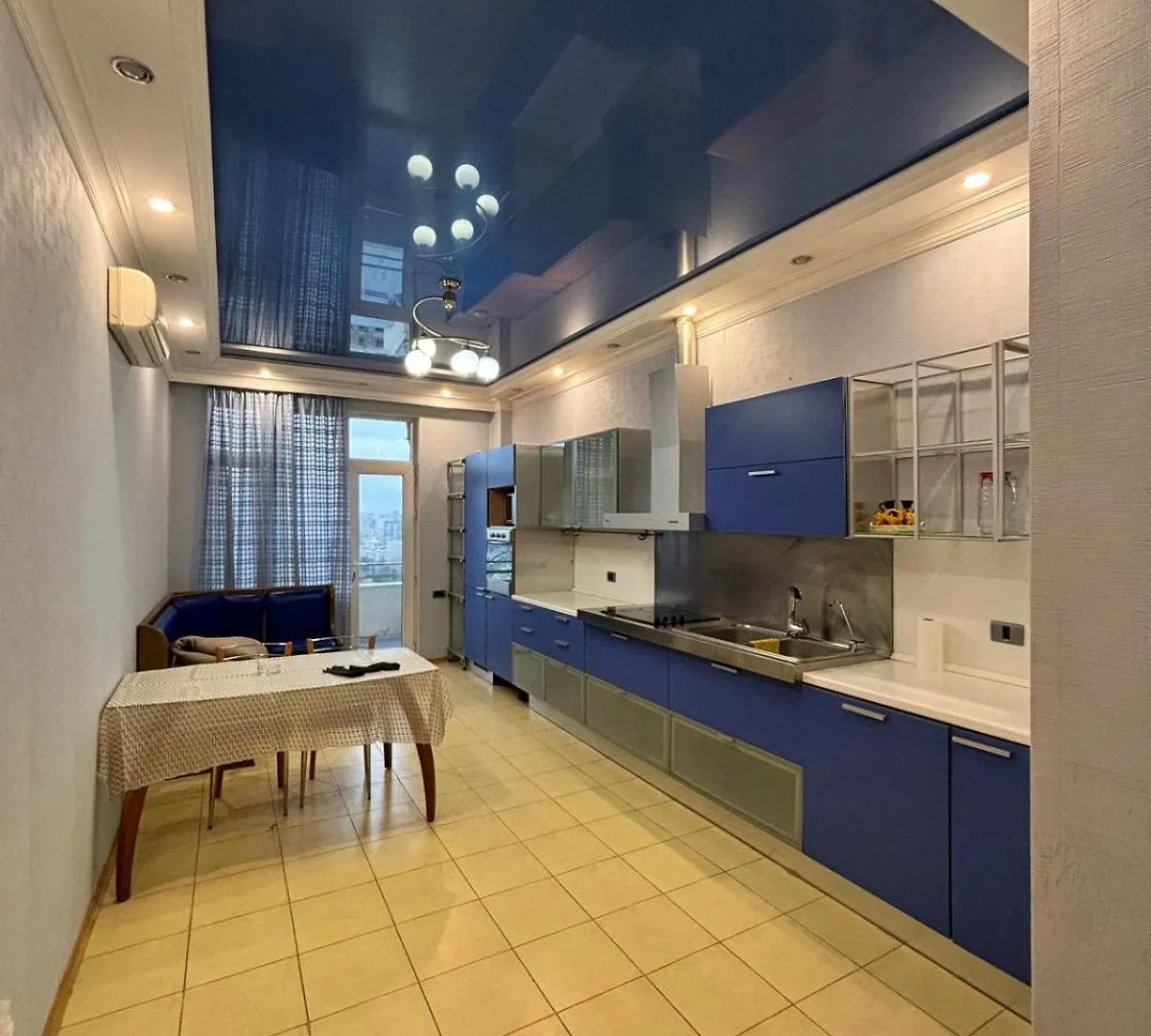 Hilton Apartment